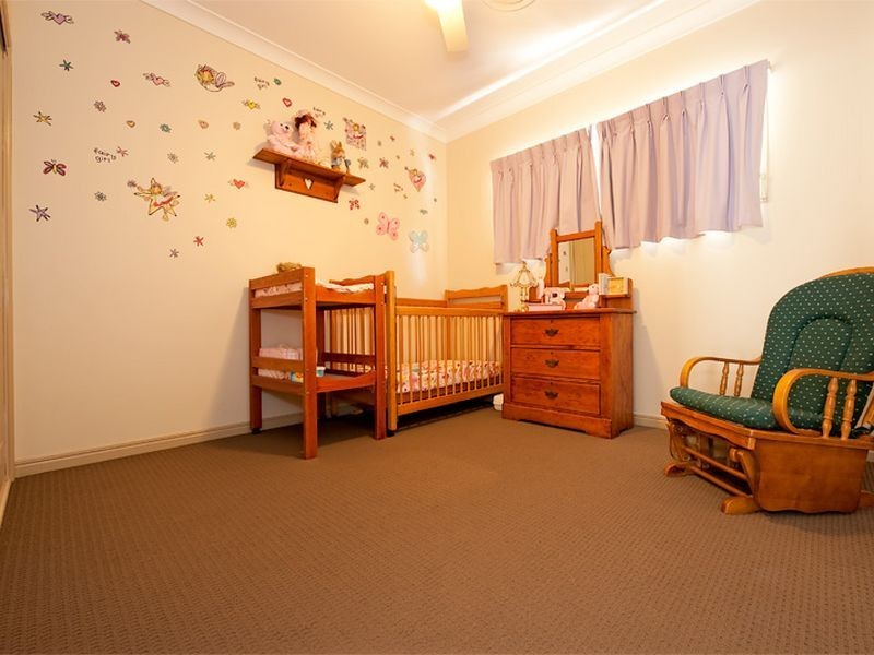 25 Chesterfield Drive, Murrumba Downs QLD 4503