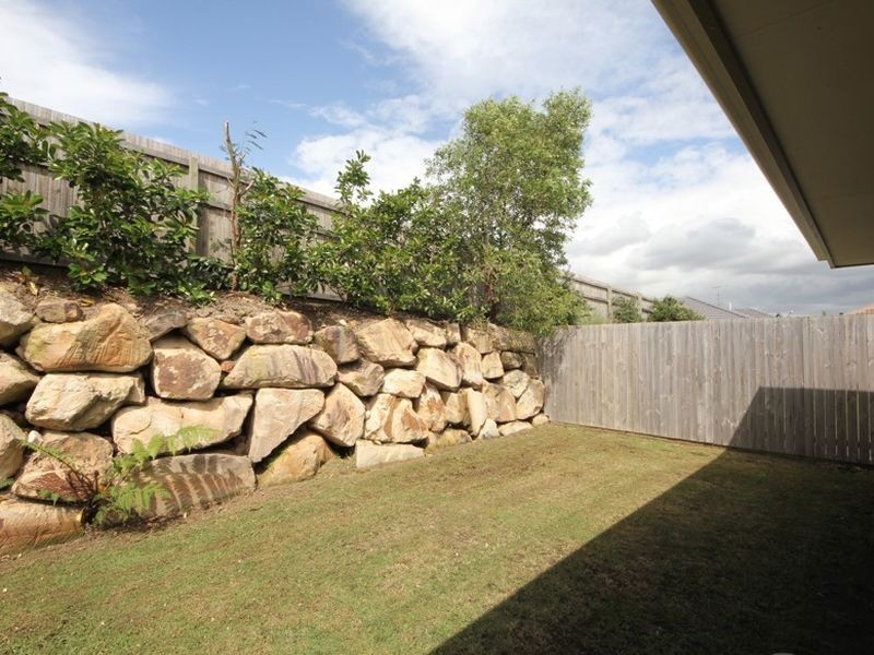 13 Shimao Crescent, North Lakes QLD 4509