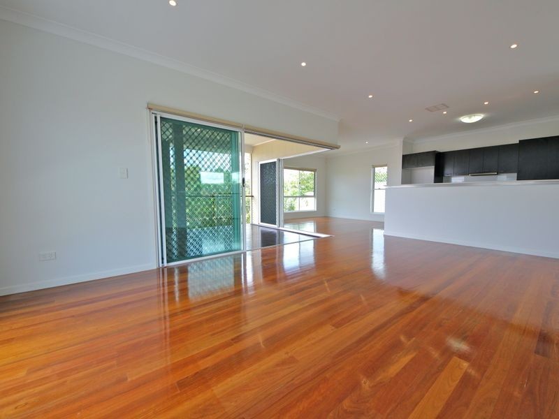 18 Elkington Cct, North Lakes QLD 4509