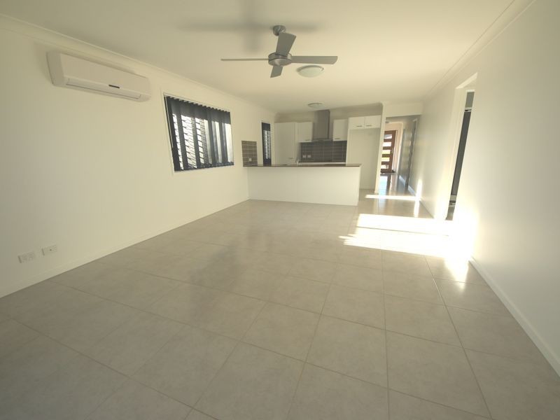 9 Staten Street, North Lakes QLD 4509