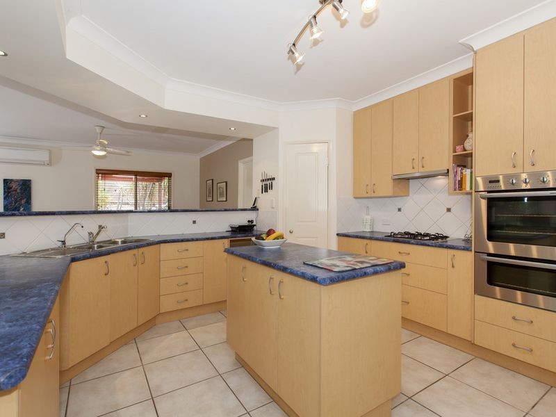 9 Cannaway Street, North Lakes QLD 4509