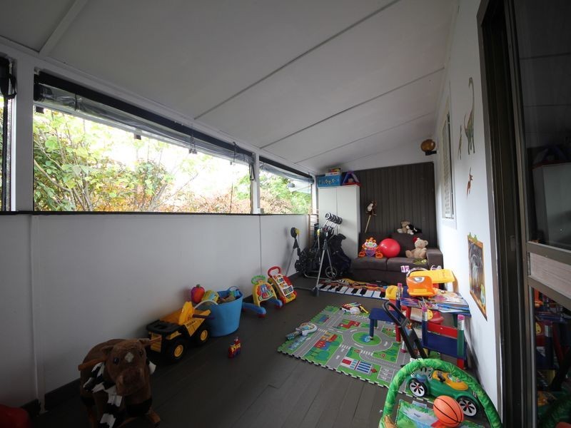42 Frenchs Road, Petrie QLD 4502