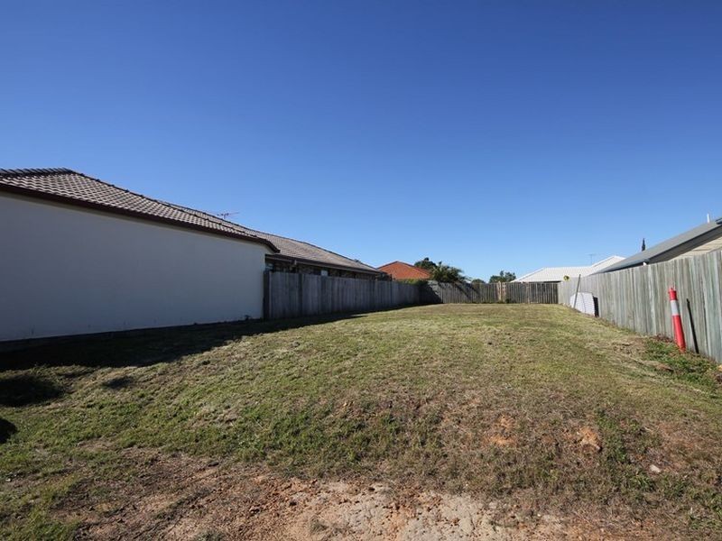 16 Campion Drive, North Lakes QLD 4509