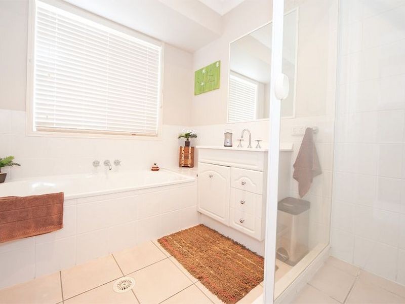 10 Finnegan Drive, North Lakes QLD 4509