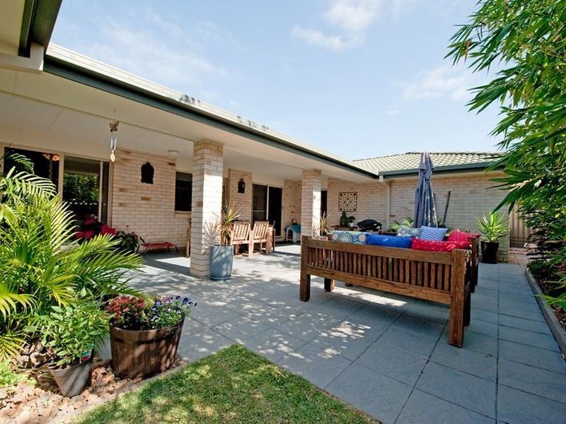 10 Finnegan Drive, North Lakes QLD 4509