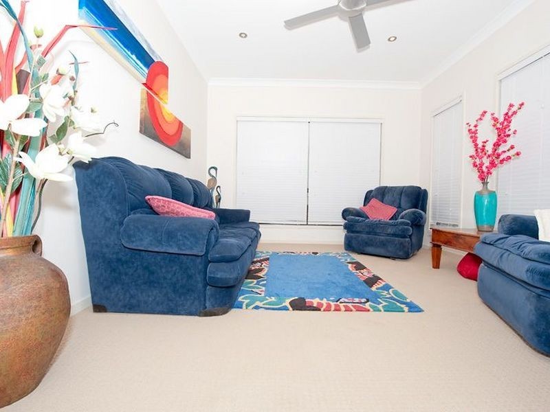 12 Planigale Crescent, North Lakes QLD 4509