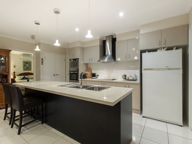 28 Magnetic Terrace, North Lakes QLD 4509