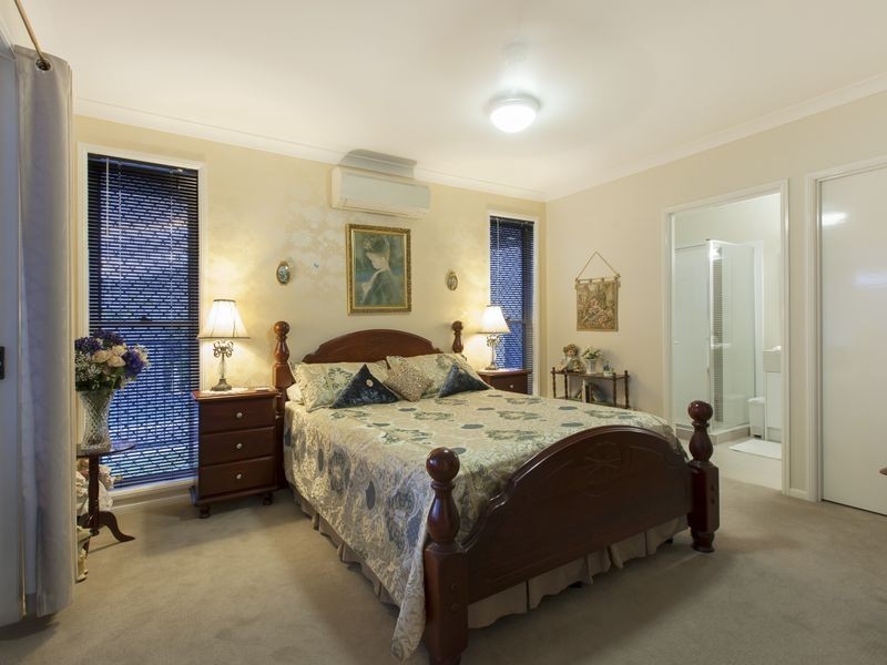 28 Magnetic Terrace, North Lakes QLD 4509