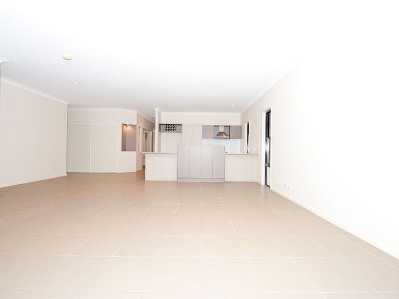 10 Echidna Parade, North Lakes QLD 4509