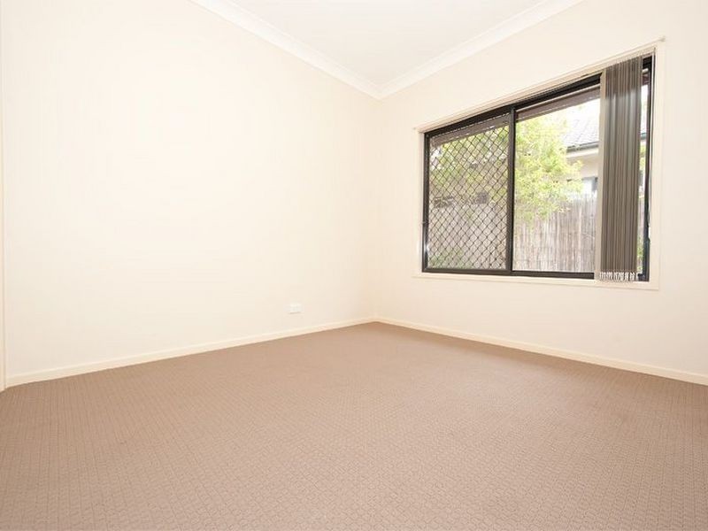 10 Echidna Parade, North Lakes QLD 4509