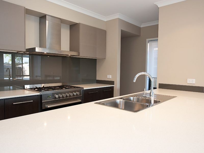 18 Kakadu Court, North Lakes QLD 4509