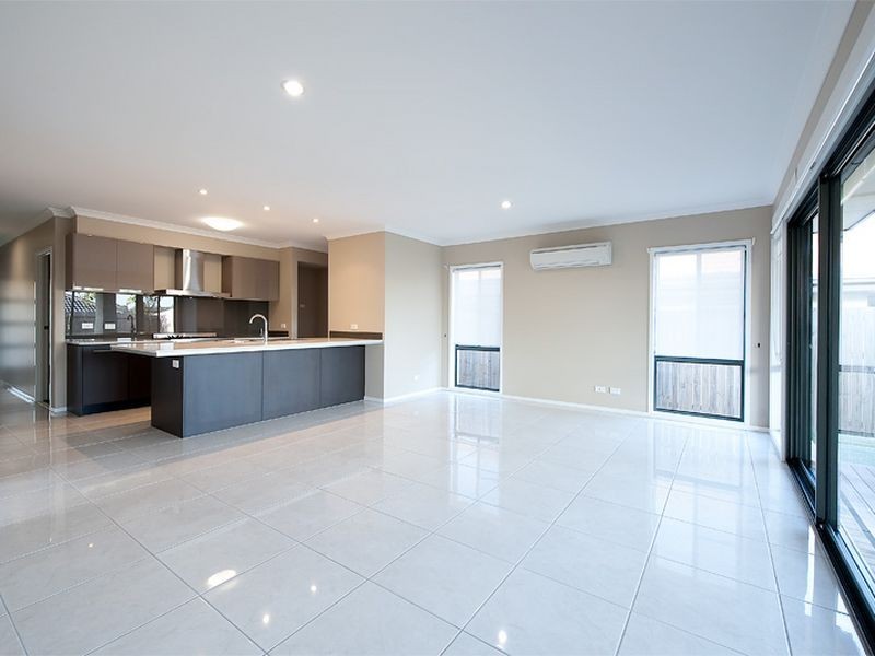 18 Kakadu Court, North Lakes QLD 4509