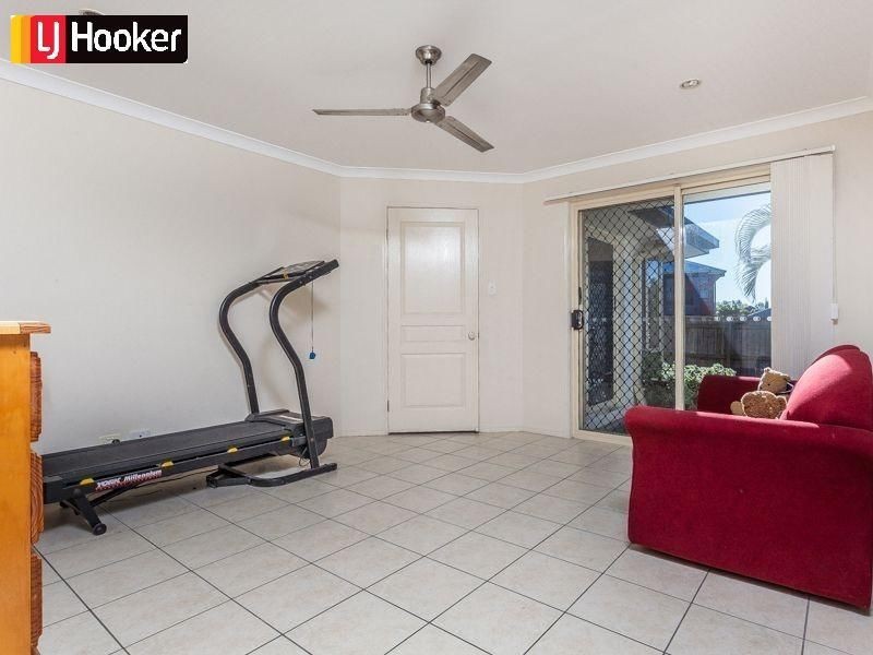 15 Dotterel Crescent, North Lakes QLD 4509