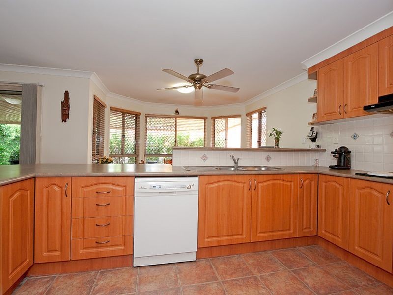 13 Hansford Street, North Lakes QLD 4509