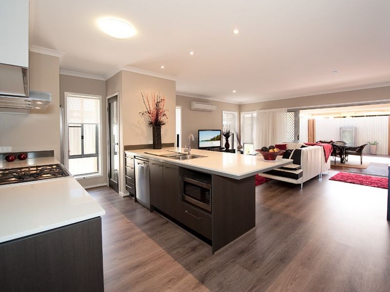 6 Wallis Circuit, North Lakes QLD 4509