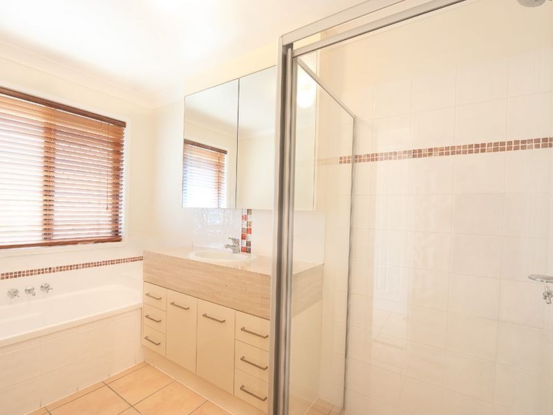 34 Copper Crescent, Griffin QLD 4503