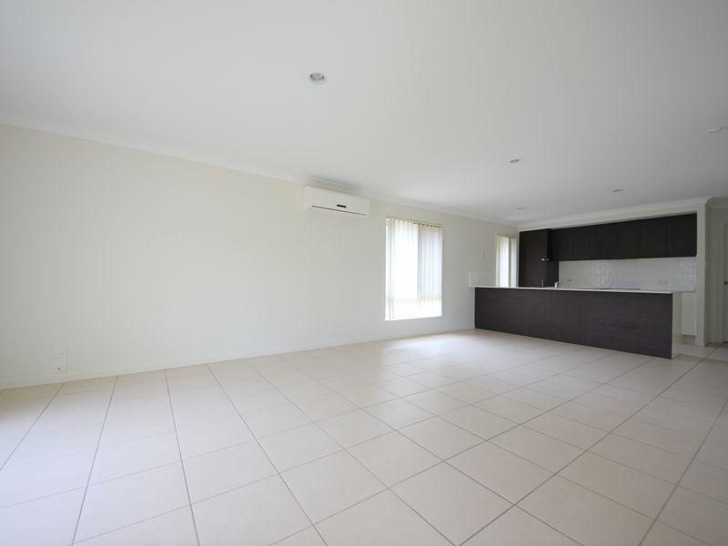 4 Palmer Street, North Lakes QLD 4509