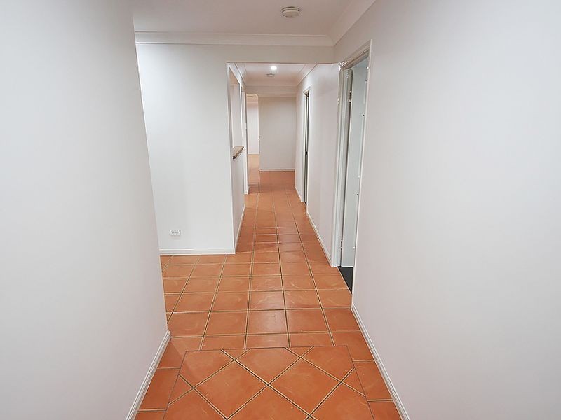 78 Whitehorse Road, Dakabin QLD 4503