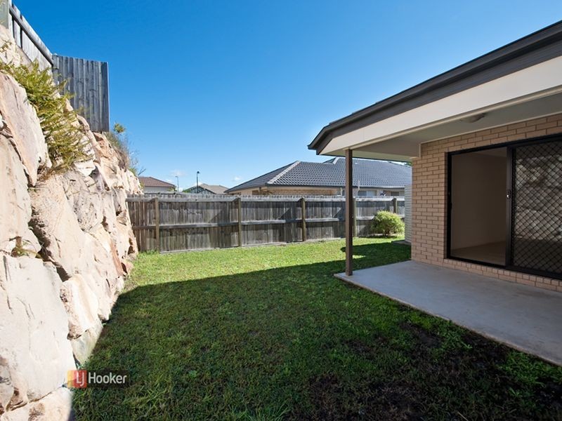 15 Nina Crescent, North Lakes QLD 4509