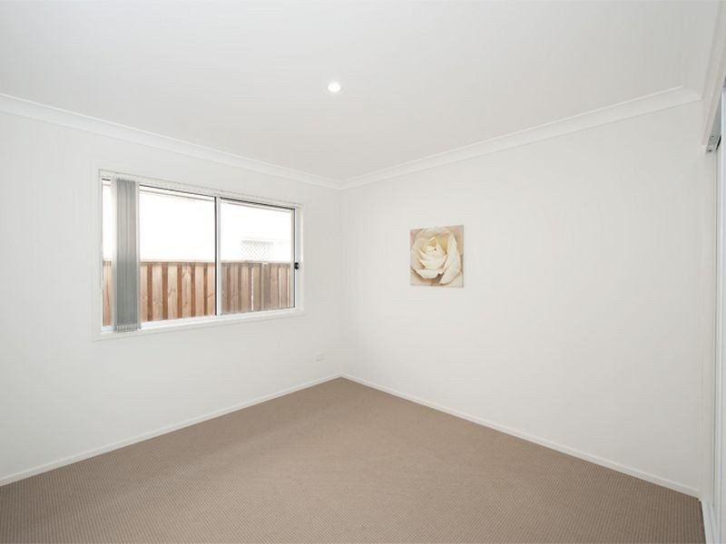 21 Riviera Crescent, North Lakes QLD 4509