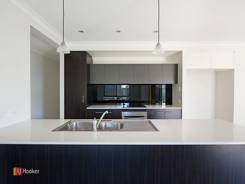 31 Chalk Circuit, North Lakes QLD 4509