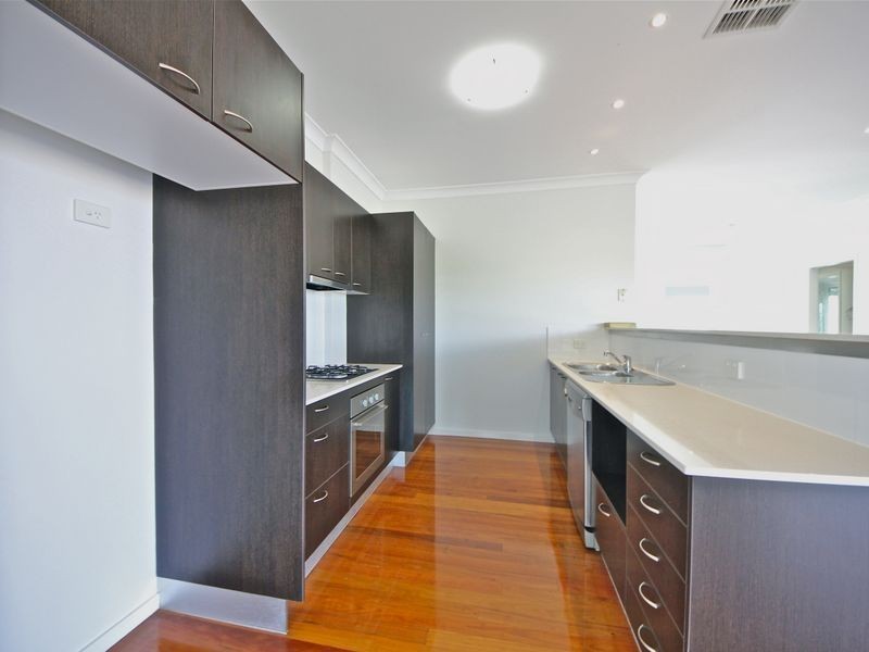 18 Elkington Cct, North Lakes QLD 4509