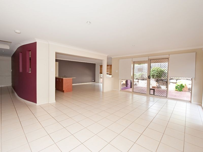 11 Swordgrass Court, Kallangur QLD 4503