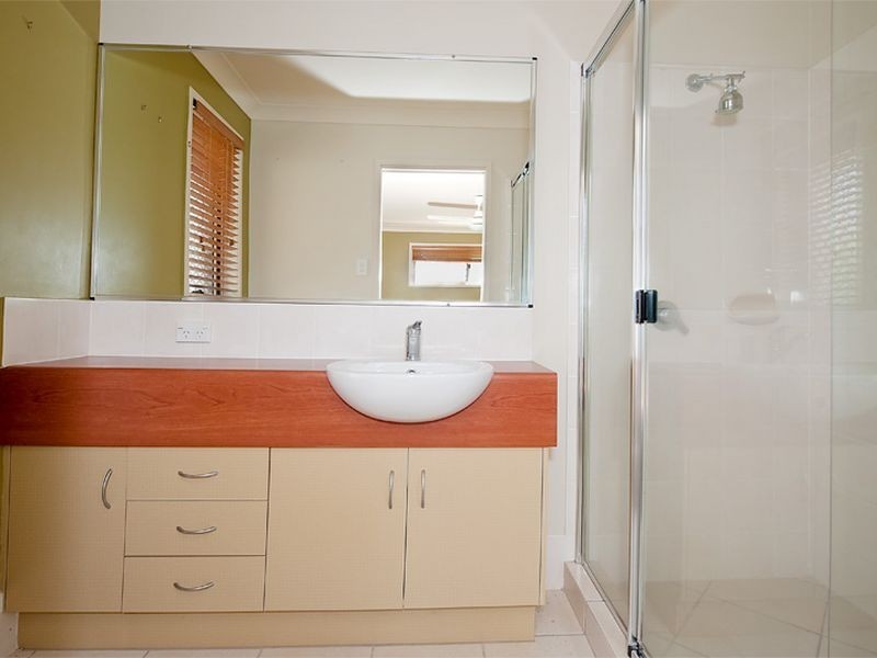 11 Swordgrass Court, Kallangur QLD 4503