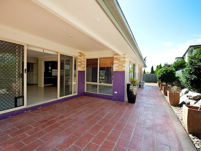 11 Swordgrass Court, Kallangur QLD 4503