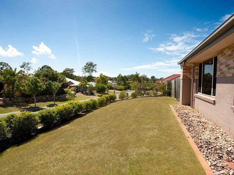 11 Swordgrass Court, Kallangur QLD 4503