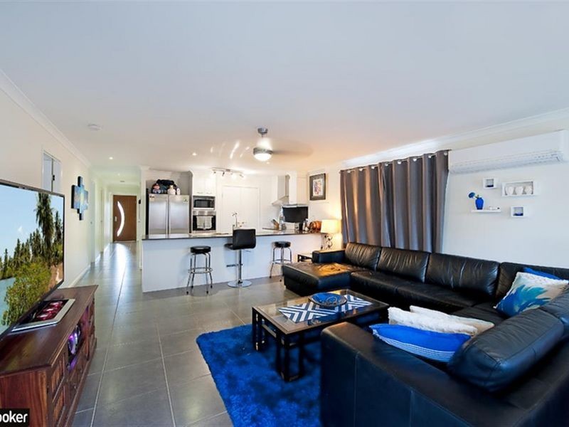 20 Nullarbor Cct, North Lakes QLD 4509