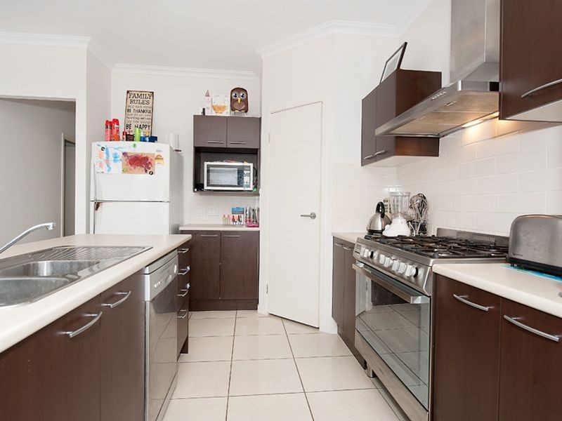 35 Kangaroo Street, North Lakes QLD 4509