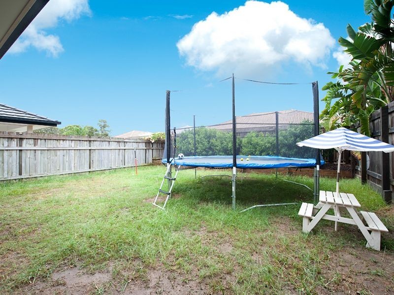 35 Kangaroo Street, North Lakes QLD 4509