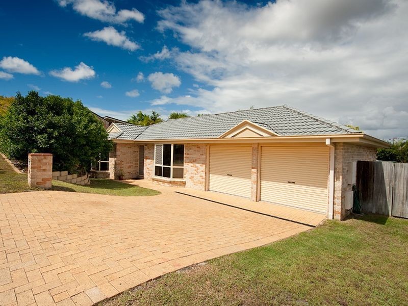 19 Chilton Crescent, North Lakes QLD 4509