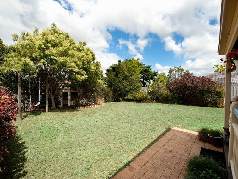 19 Chilton Crescent, North Lakes QLD 4509