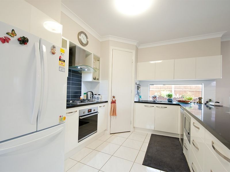 10 Kakadu Court, North Lakes QLD 4509