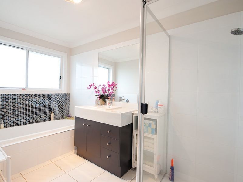 10 Kakadu Court, North Lakes QLD 4509