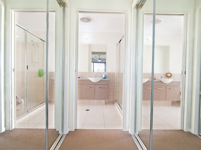 1 Quartz Crescent, Mango Hill QLD 4509