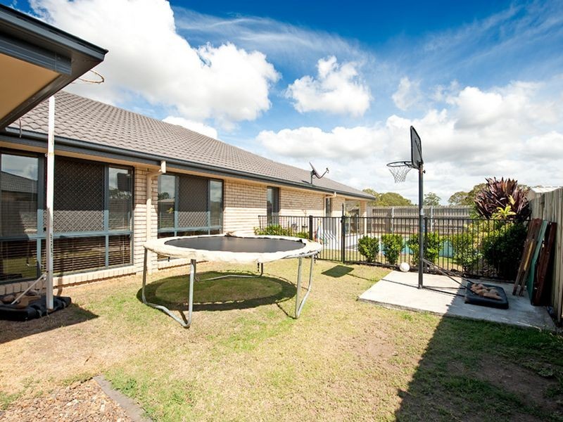 1 Quartz Crescent, Mango Hill QLD 4509