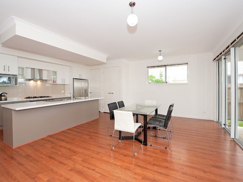 14 Griffith Court, North Lakes QLD 4509
