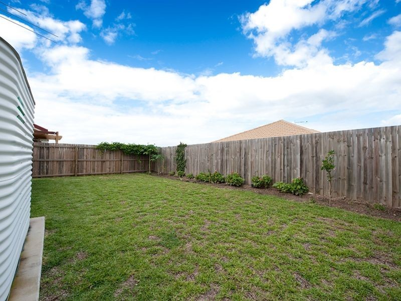 14 Griffith Court, North Lakes QLD 4509