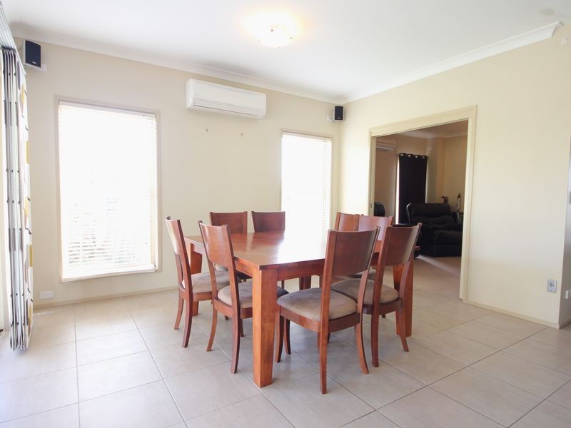 9 First Street, North Lakes QLD 4509