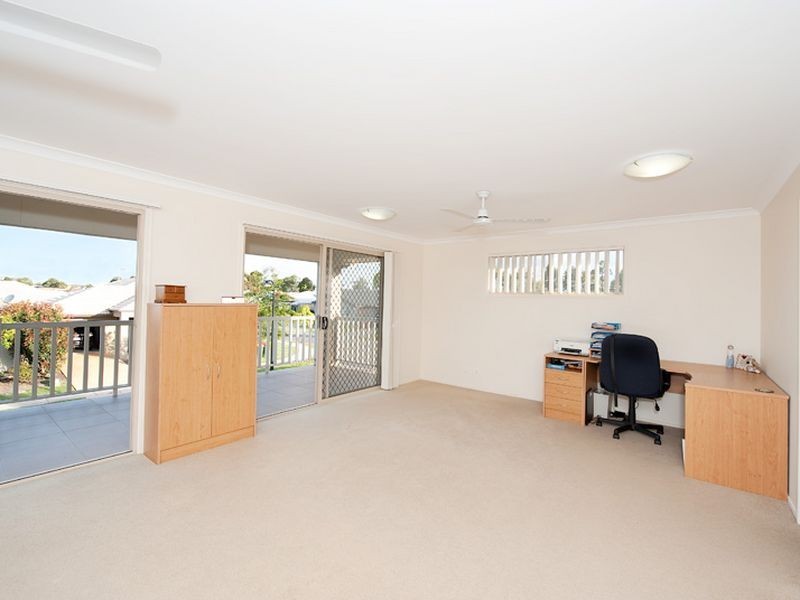 4 Freeman Street, North Lakes QLD 4509