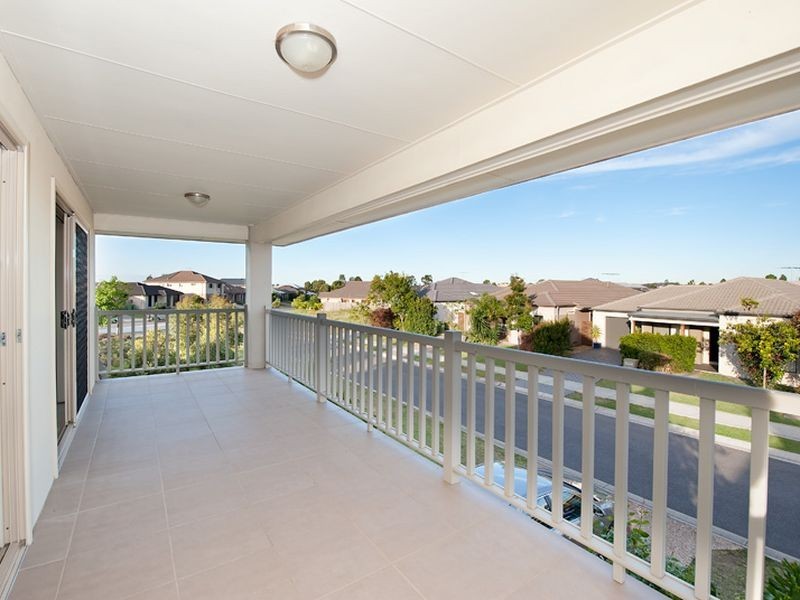 4 Freeman Street, North Lakes QLD 4509
