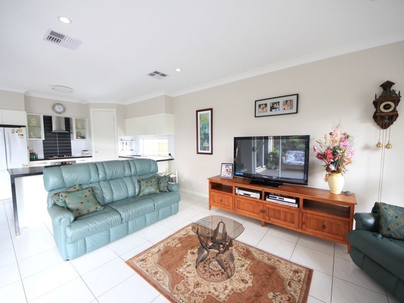 10 Kakadu Court, North Lakes QLD 4509