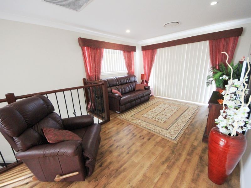 10 Kakadu Court, North Lakes QLD 4509