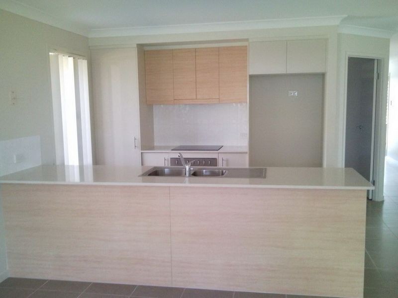 30 Kingston Court, North Lakes QLD 4509