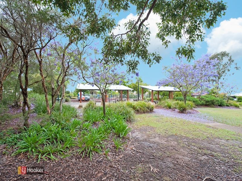 39 Southerden Drive, North Lakes QLD 4509