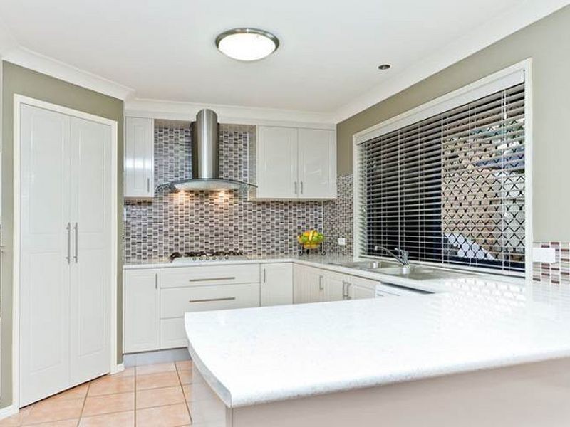 15 Chichester Street, North Lakes QLD 4509