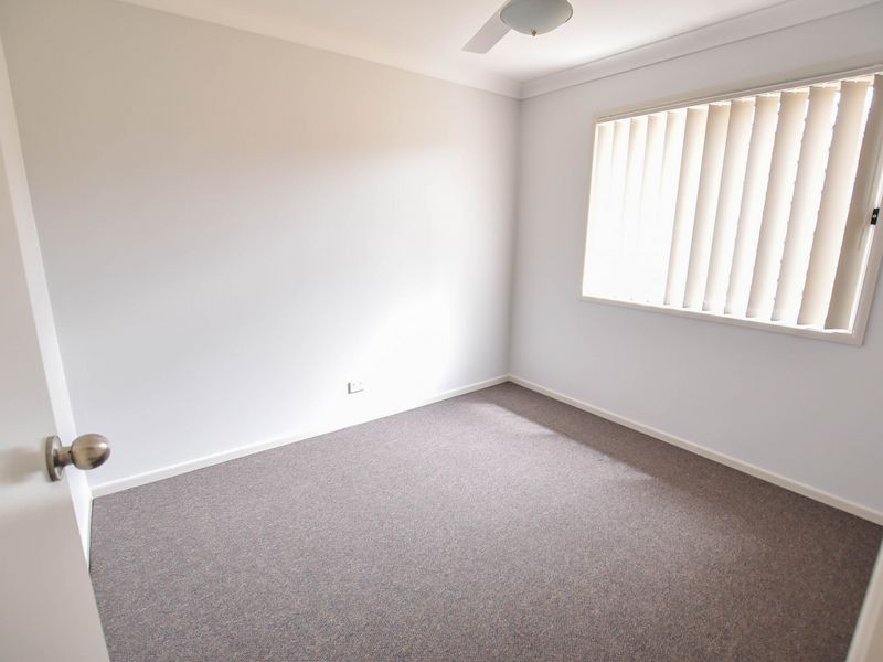 2/ 27 Old Gympie Road, Kallangur QLD 4503
